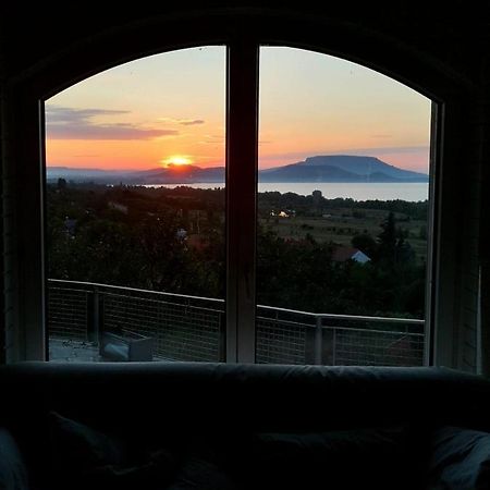 Villa Panoráma Balaton Balatongyörök Esterno foto