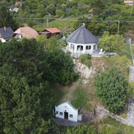 Villa Panoráma Balaton Balatongyörök Esterno foto